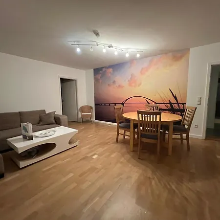 Lemkenhafen Apartment *